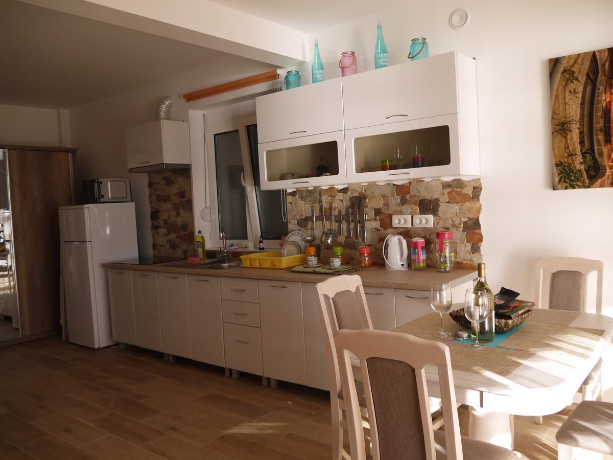 Crystalsky Daire Dobra Voda Dış mekan fotoğraf